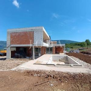 Kršan, moderna Villa na kraju mjesta