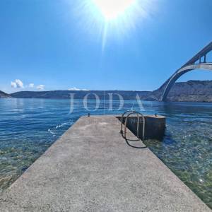 Kuća 1. red od mora na jedinstvenoj lokaciji