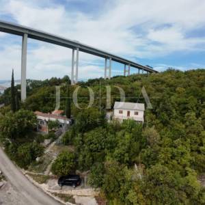 Kuća 1. red od mora na jedinstvenoj lokaciji