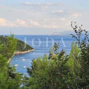 Kuća iznad plaže