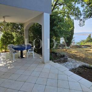 Kuća iznad plaže