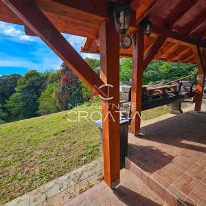 KUĆA NA BRIJEGU, PEŠĆENICA VINIČKA