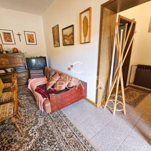 KUĆA NA BRIJEGU, PEŠĆENICA VINIČKA