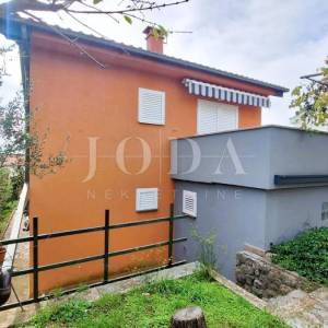 Kuća na izvanrednoj lokaciji - grad Krk