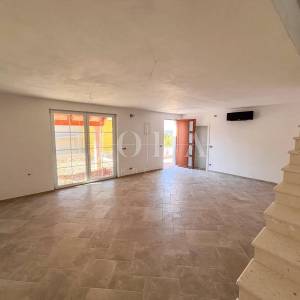 Kuća novogradnja Crikvenica sa bazenom