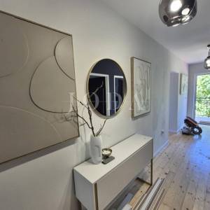 Kuća s bazenom u fazi renovacije, otok Krk