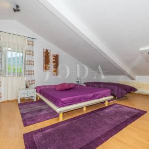Kuća sa 4000m2 zemljišta