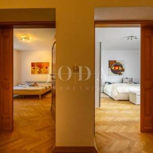 Kuća sa 4000m2 zemljišta