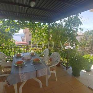 Kuća sa 5 apartmana