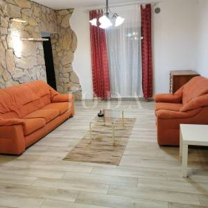 Kuća sa dva stana,Pula okolica