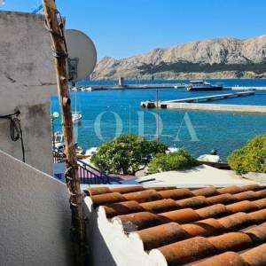 Kuća u nizu blizu mora - Baška