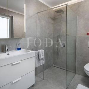 Labin, luksuzna Villa sa grijanim bazenom