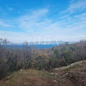 Labin, okolica, građevinski teren sa pogledom na more