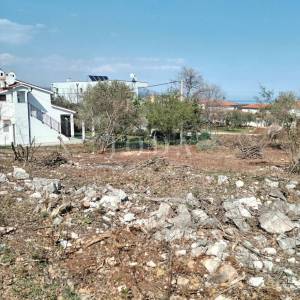 Labin, okolica, građevinsko zemljište na traženoj lokaciji