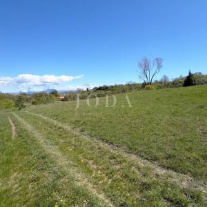 Labin, okolica, građevinsko zemljište na traženoj lokaciji