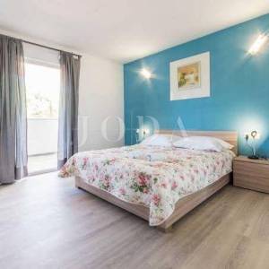 Labin, okolica, kuća za odmor sa bazenom na lijepoj lokaciji