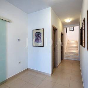 Labin, okolica, kuća za odmor sa bazenom