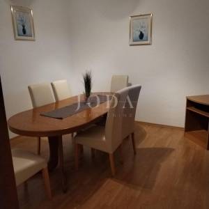Labin, okolica, stan na drugom katu u privatnoj kući
