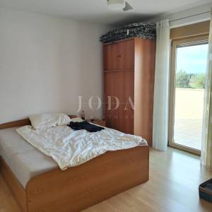 Labin, okolica, stan na prvom katu privatnoj kući