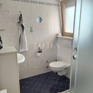 Labin, okolica, stan na prvom katu privatnoj kući