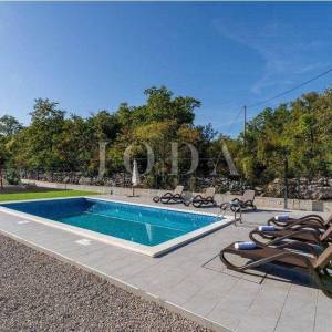 Labin, okolica, Villa za odmor sa bazenom i jaccuzijem na jedinstvenoj lokaciji