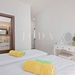 Labin, Villa sa bazenom na traženoj lokaciji