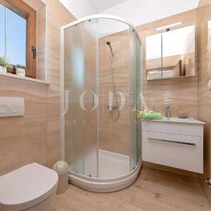 Labin, Villa sa bazenom na traženoj lokaciji