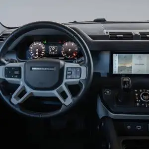 Land Rover Defender 110 X-DYN SE 3.0 250 AWD