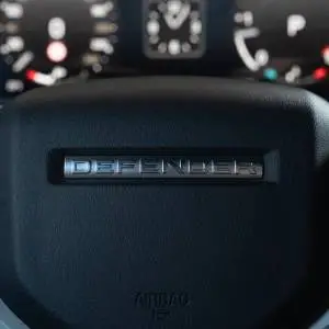 Land Rover Defender 110 X-DYN SE 3.0 250 AWD