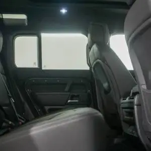 Land Rover Defender 110 X-DYNM SE 3.0 250HP AWD A8