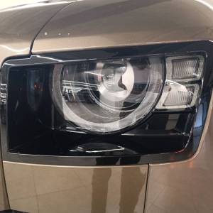 Land Rover Defender 110 X-DYNAMIC S 3.0D 250HP MHEV AWD A8