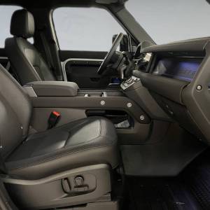 Land Rover Defender X-Dyn SE 3.0d MHEV AWD