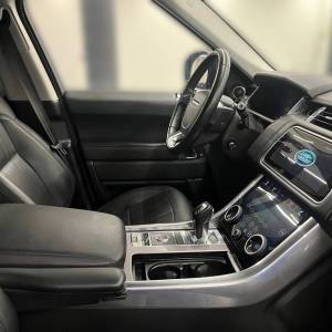 Land Rover Range Rover Sport HSE Dynamic 3.0d 249hp 4WD A8