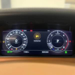 Land Rover Range Rover Velar SE 3.0D V6 300HP 4WD A8