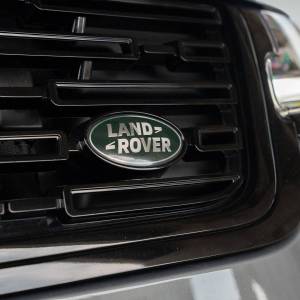 Land Rover Range Rover Velar SV- DYN SE 2.0 PHEV 404 AWD A8