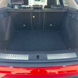 Land Rover Range Rover Velar SE 3.0D V6 300HP 4WD A8