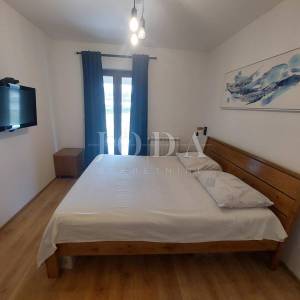 Lijepa prizemnica sa prostranom okućnicom 1900m2,LABIN