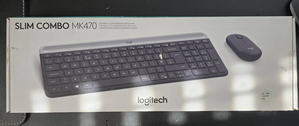 Logitech Slim Combo MK470