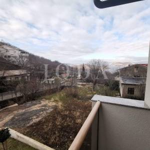 Lukovo kuća  sa 4 apartmana