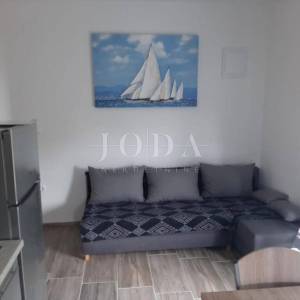 Lukovo kuća  sa 4 apartmana