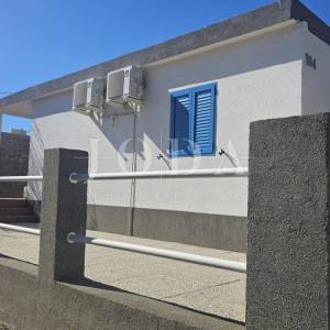 Lukovo Šugarje kuća 20m od mora