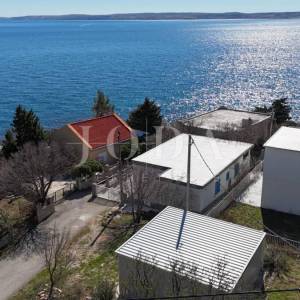 Lukovo Šugarje kuća 20m od mora