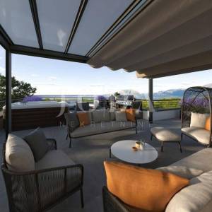 Luksuzan penthouse sa 100m2 krovne terase
