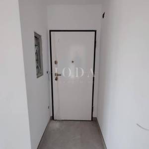 Luksuzna etaža u novogradnji 126m2