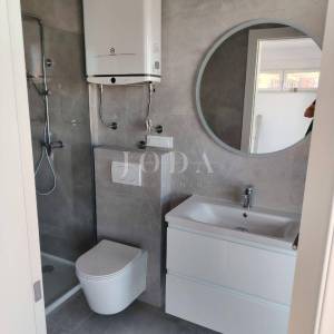 Luksuzna etaža u novogradnji 126m2