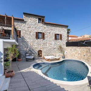 Luksuzna kamena villa s bazenom, Vrbnik - otok Krk