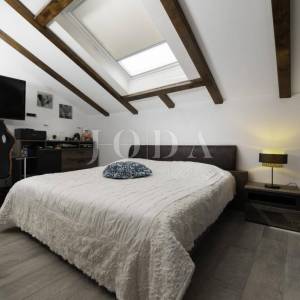 Luksuzna kamena villa s bazenom, Vrbnik - otok Krk