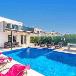 Luksuzna Villa s bazenom,općina Svetvinčenat