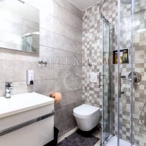 Malinska – apartman s okućnicom, 900 m od mora!