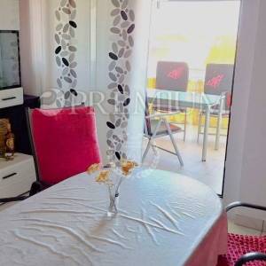 Malinska, apartman s pogledom na more, mirna lokacija! 
